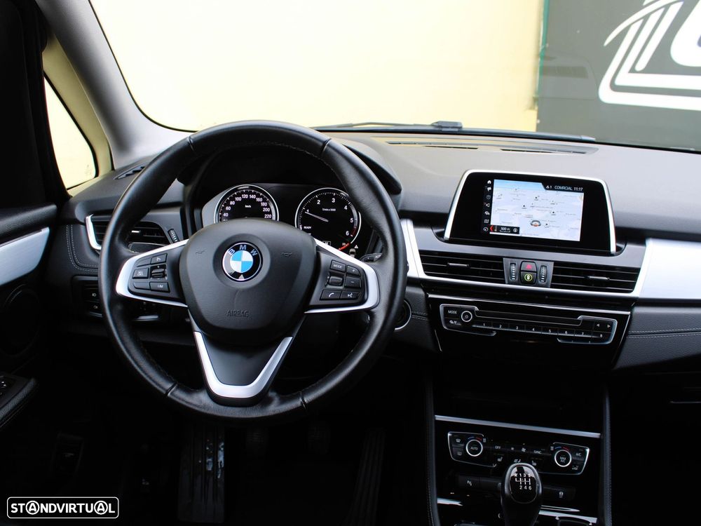 BMW 218 Gran Tourer d 7L Line Luxury - 5