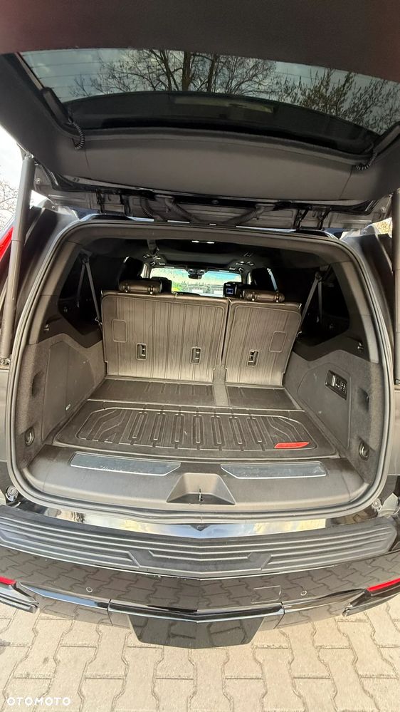 Cadillac Escalade ESV 6.2 V8 AWD AT Platinum - 37