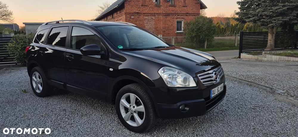 Nissan Qashqai+2 2.0 Tekna Premium - 4