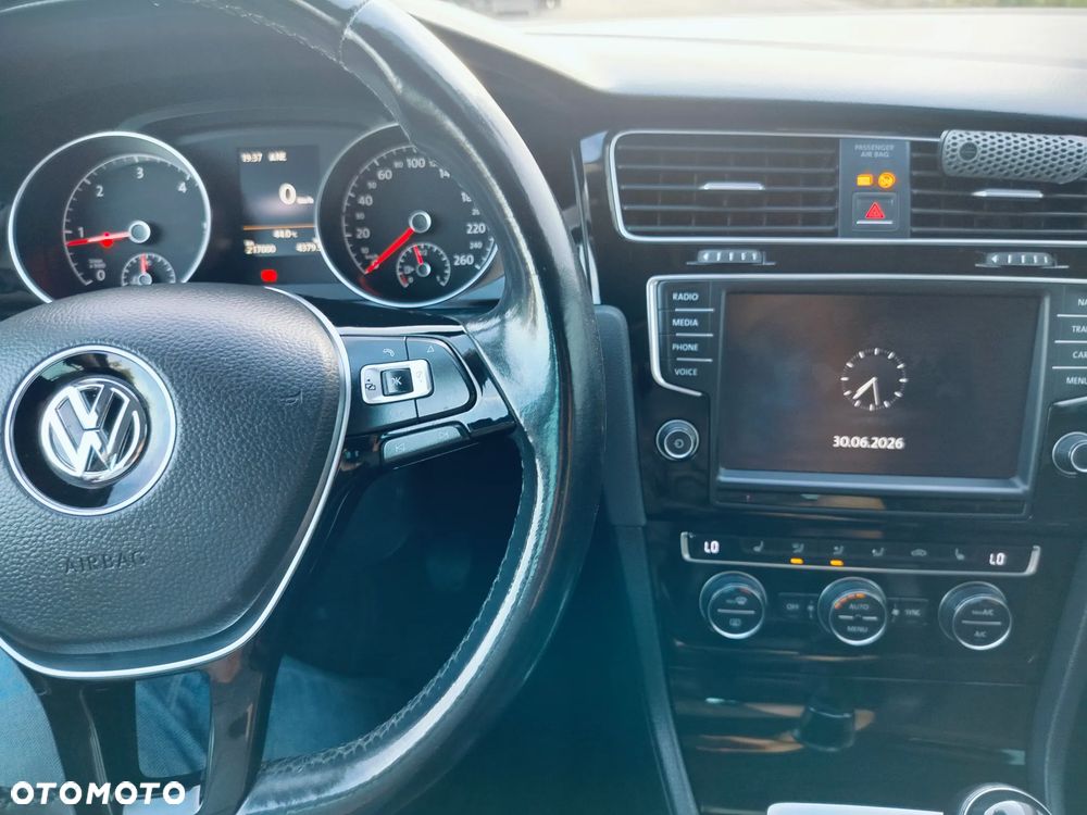 Volkswagen Golf 1.6 TDI BMT Highline - 18
