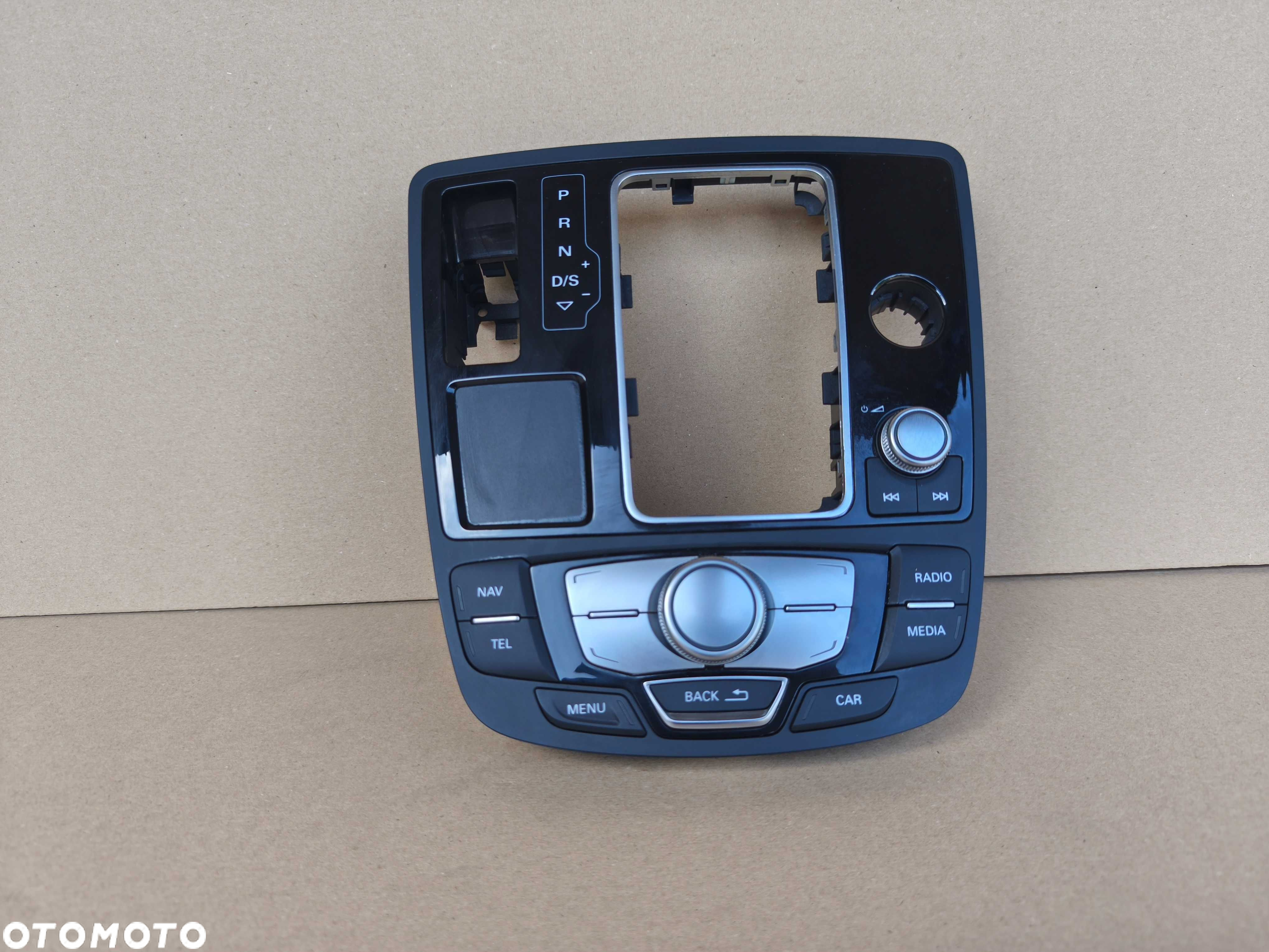 Audi A6 C7 lift panel sterowania konsola dekor środek radia MMI igła - 4