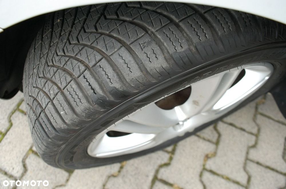 Opel Corsa - 8