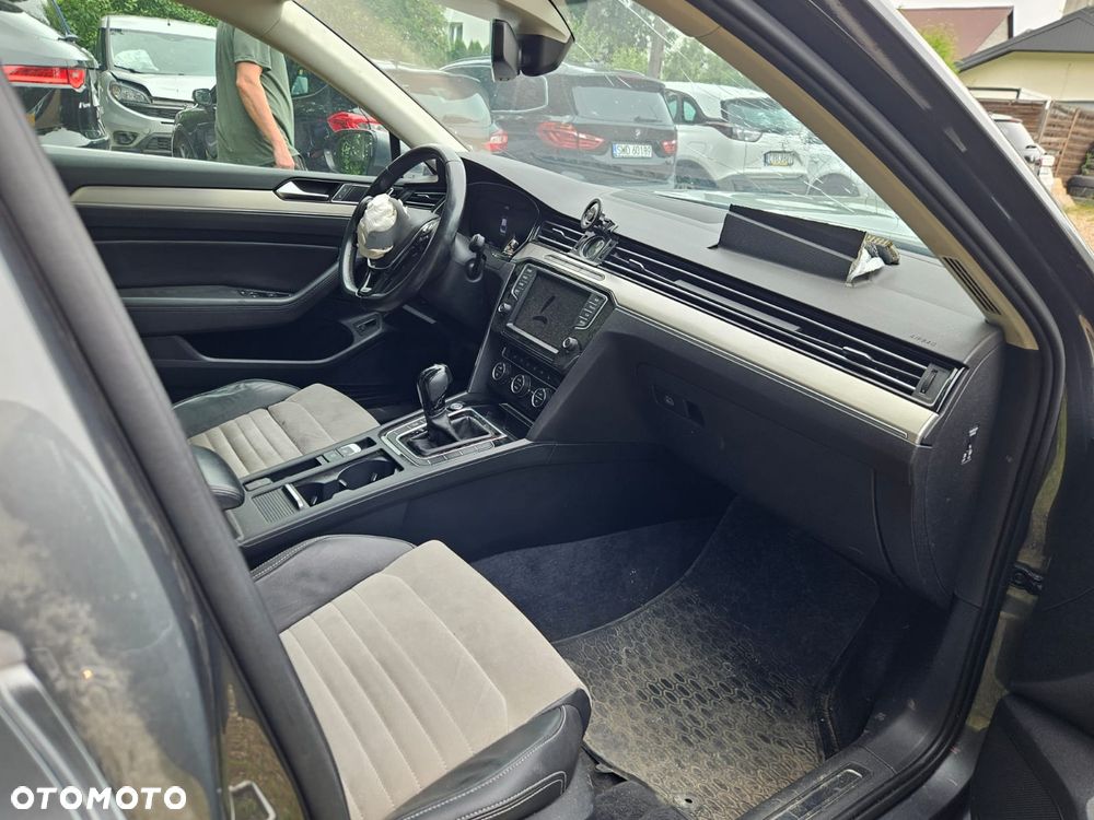 Volkswagen Passat 1.8 TSI BMT Highline DSG - 16
