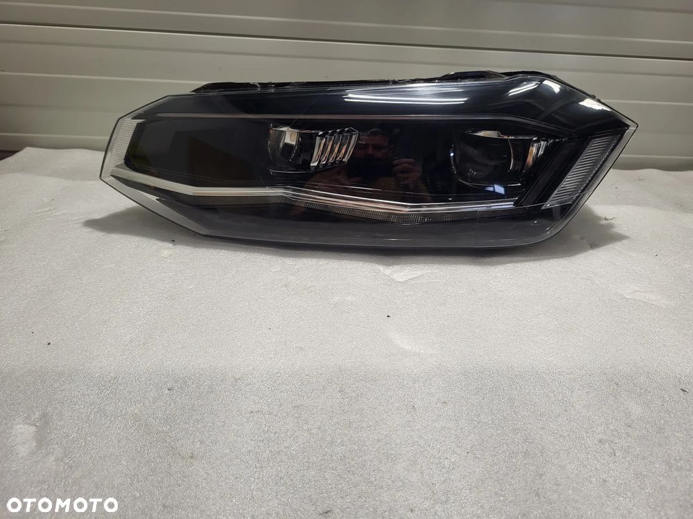 Reflektor Volkswagen Polo VI FULL LED PRZÓD STRONA LEWA 2G1941035F - 2