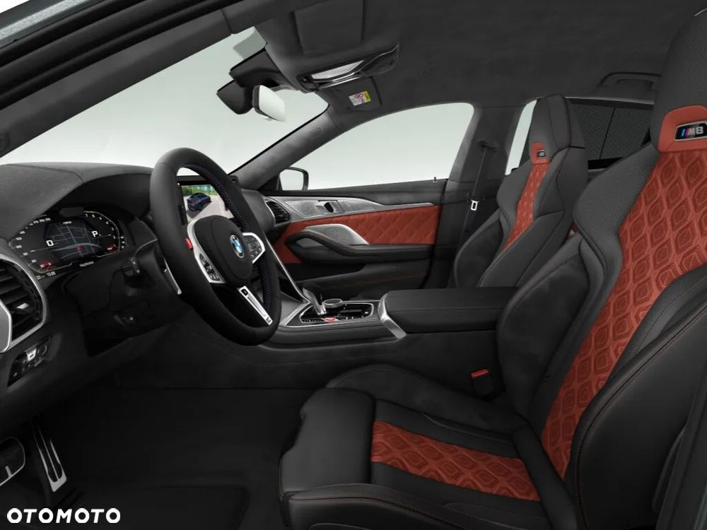BMW M8 Competition - 4