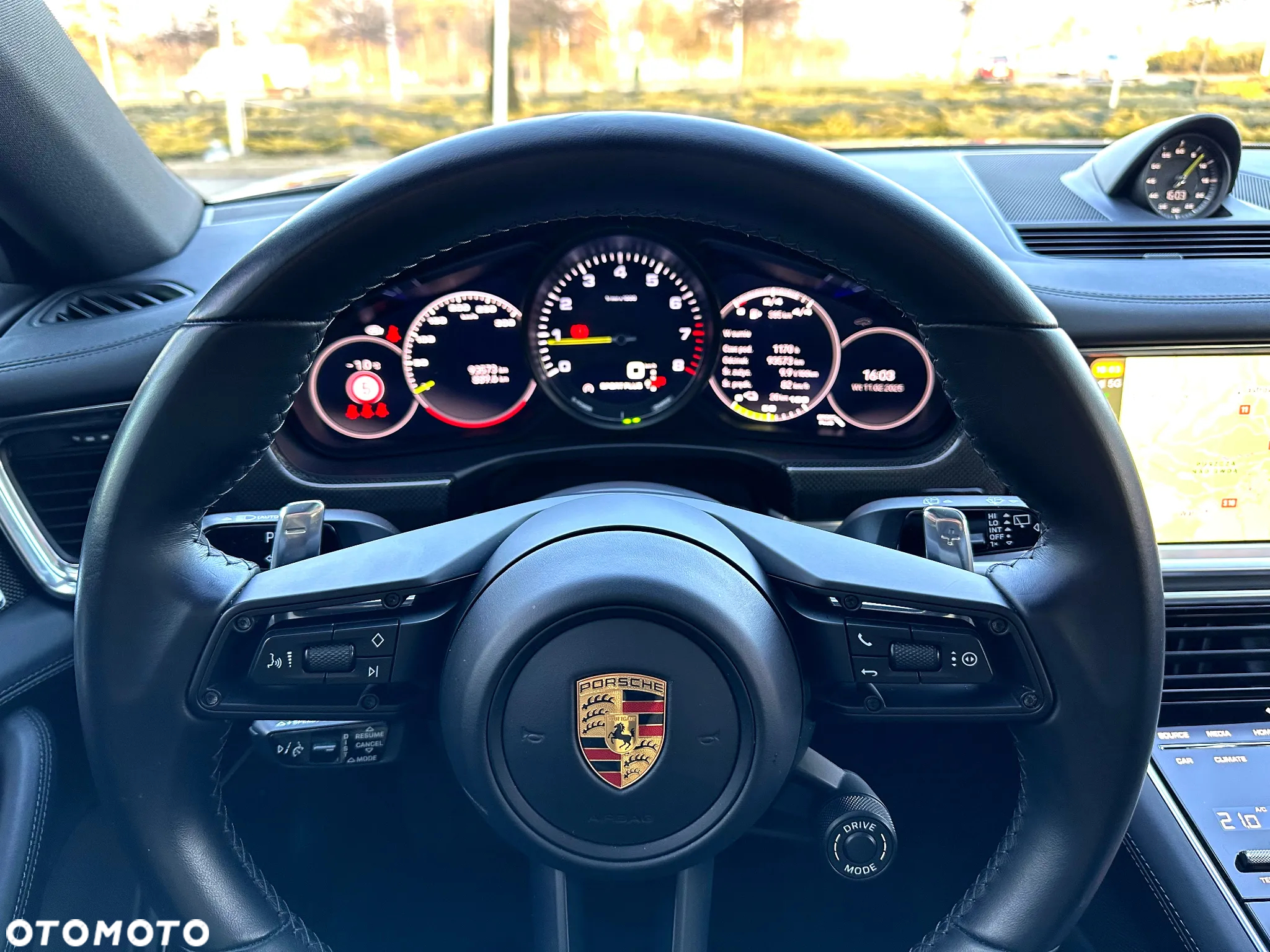 Porsche Panamera 4 E-Hybrid Sport Turismo Platinum Edition - 20