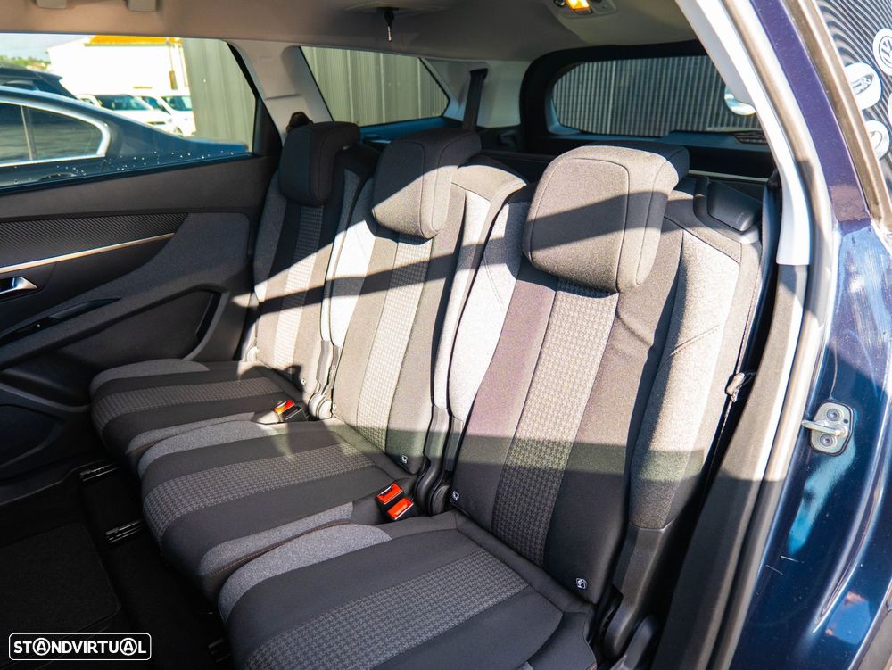 Peugeot 5008 1.5 BlueHDi Active - 23