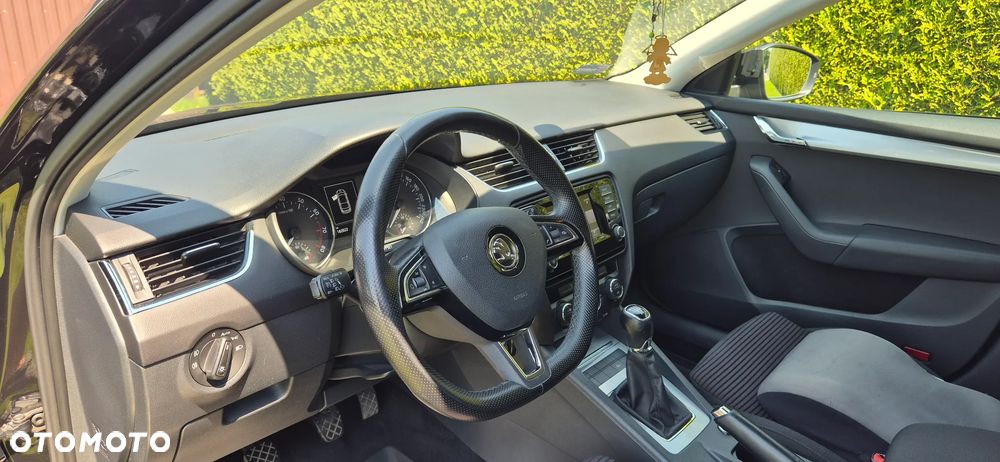Skoda Octavia 1.4 TSI Ambition - 9