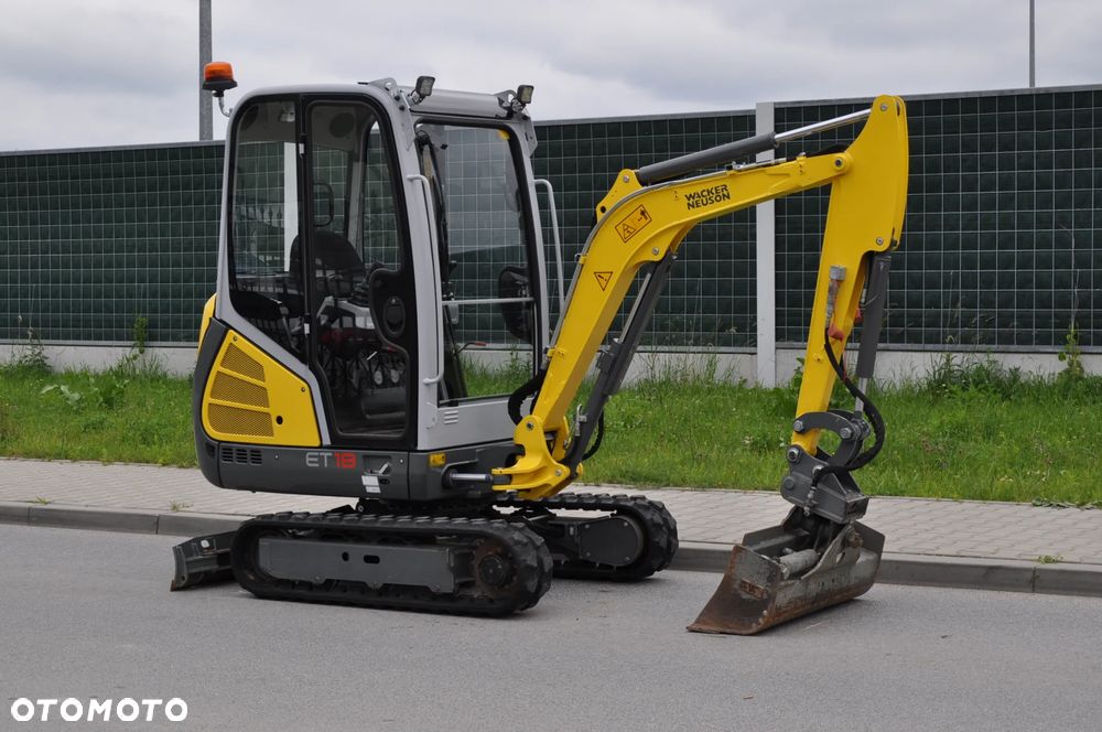 Wacker Neuson ET18 MAŁO MTG JAK NOWA!!! ŁYŻKA SKARPOWA HYDRAULICZNA WYJŚCIA HYDRAULICZNE - 2