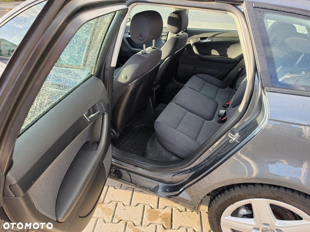 Audi A3 Sportback 2.0 TDI DPF (DSG) S tronic Ambition - 8