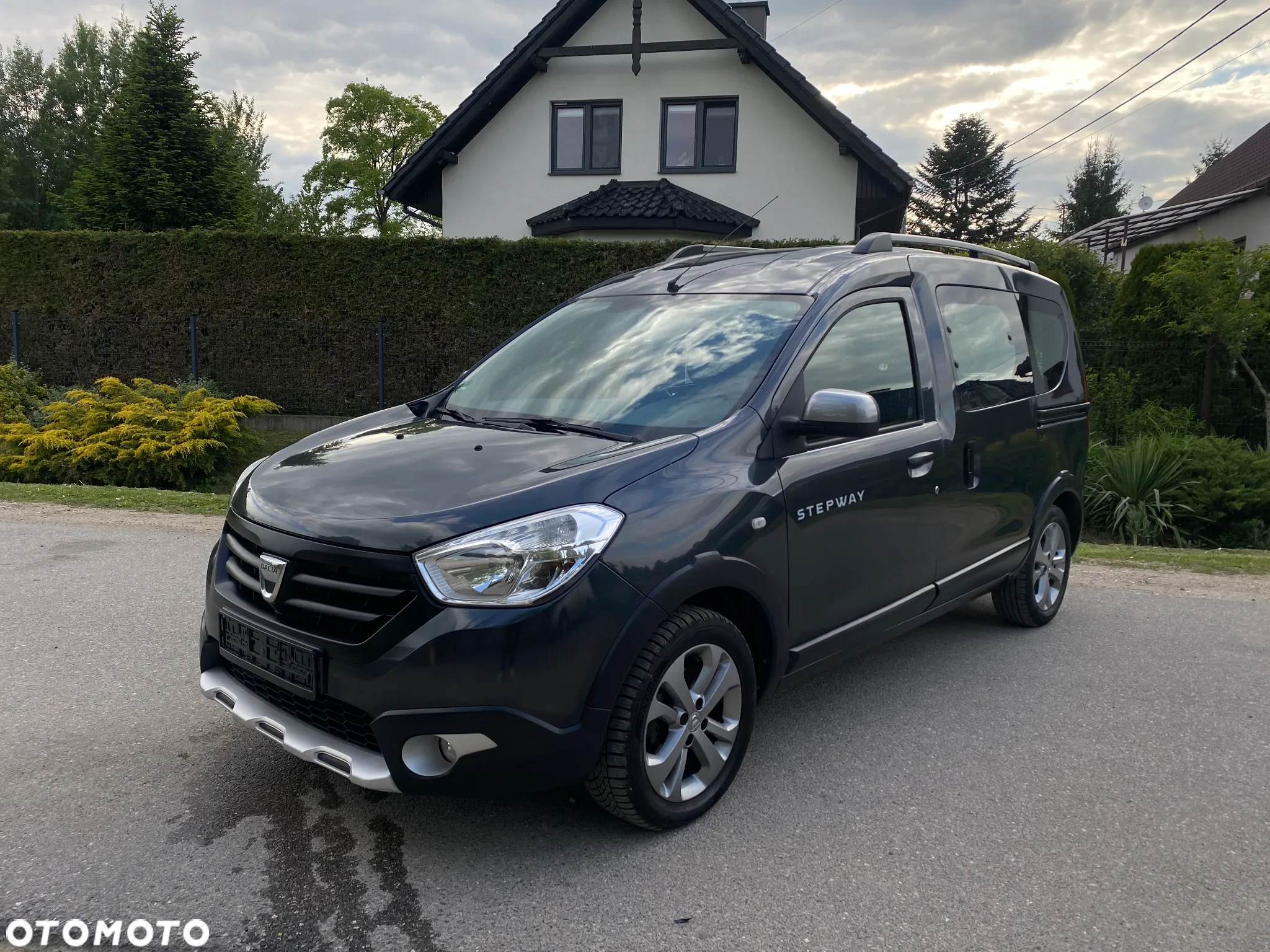 Citroën Berlingo Multispace VTi 120 SELECTION - 2