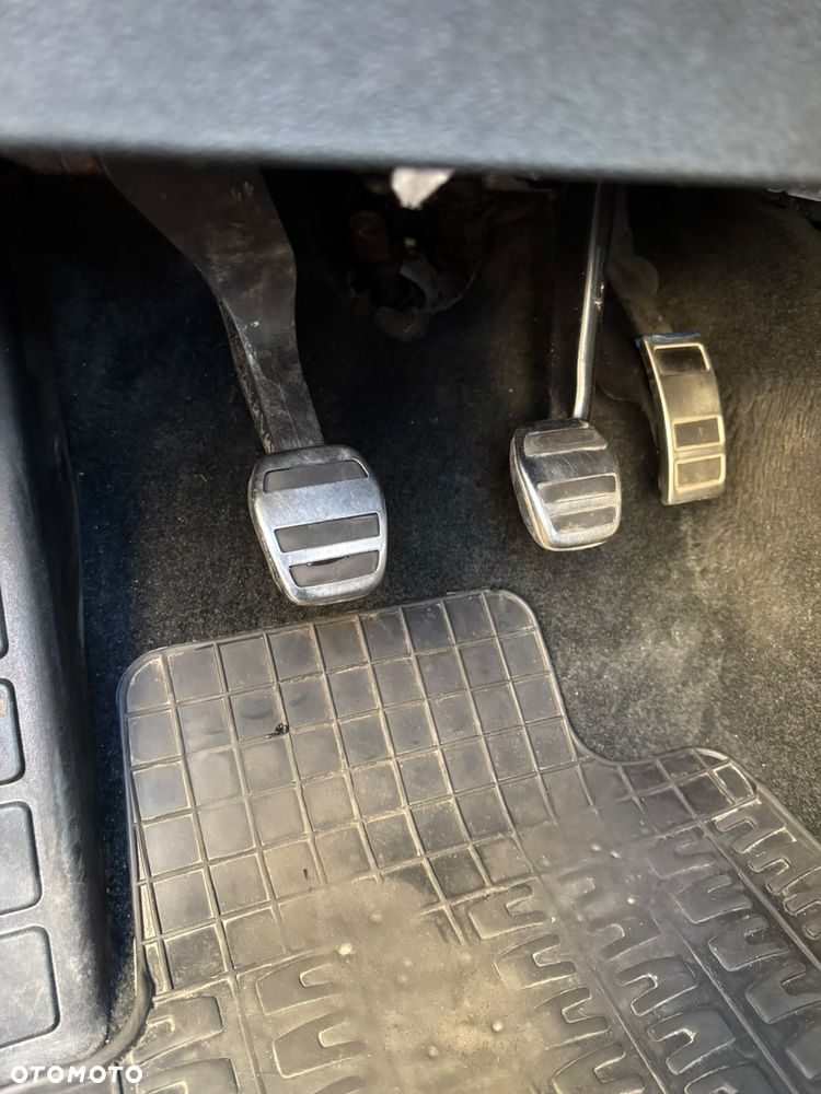Ford Focus 1.5 EcoBoost ST-Line - 29