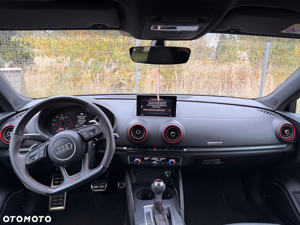 Audi RS3 Sportback - 22