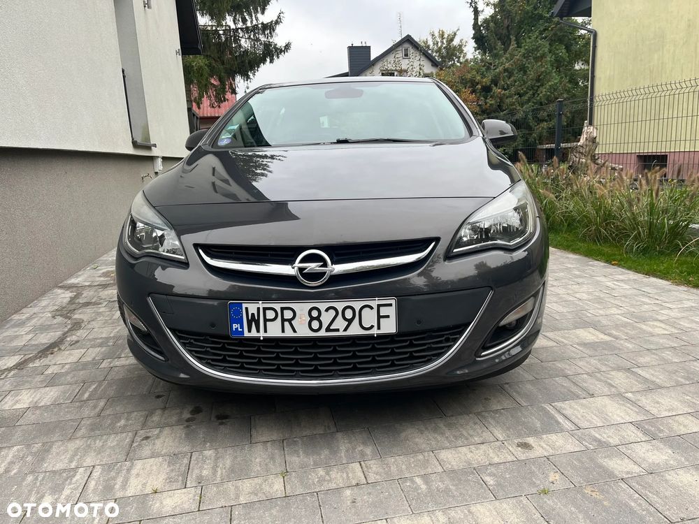 Opel Astra 2015 photo 5