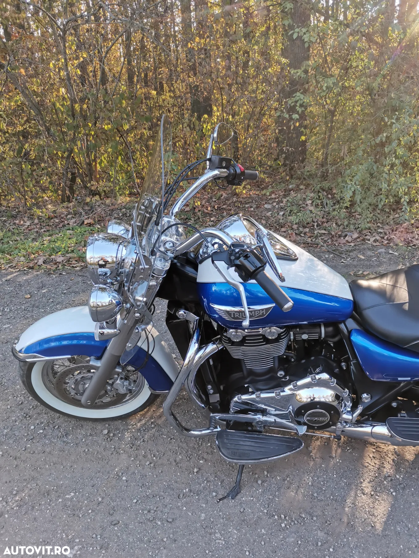 Triumph Thunderbird Storm - 14