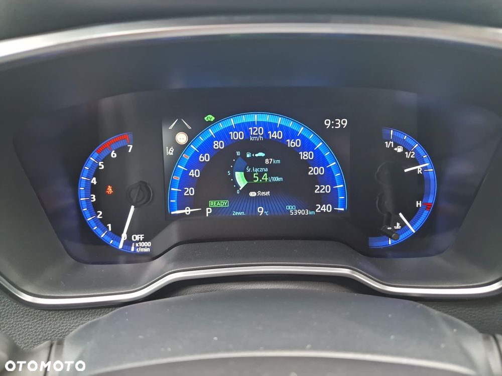 Toyota Corolla 1.8 Hybrid Comfort - 23