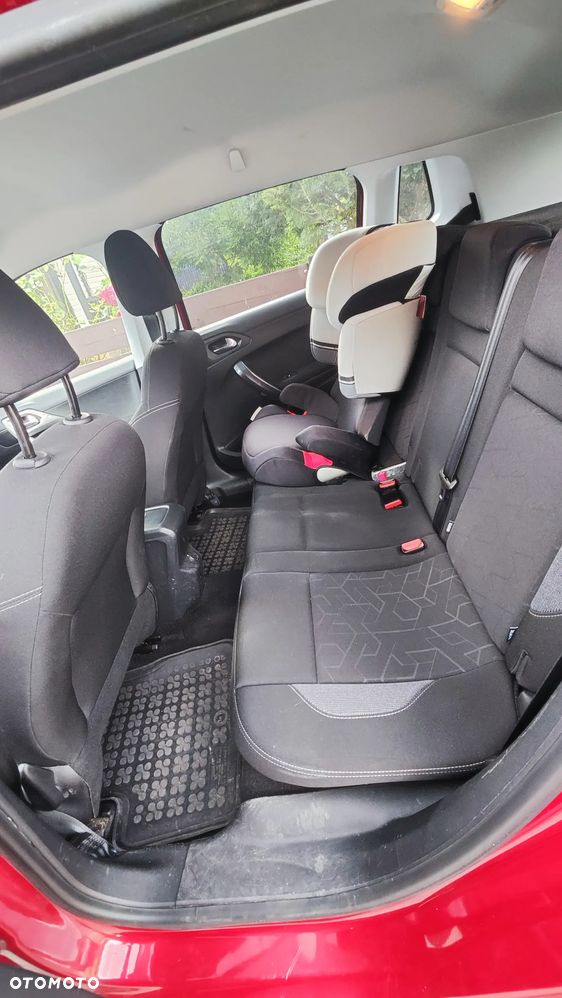 Peugeot 2008 1.2 Pure Tech Style S&S - 20