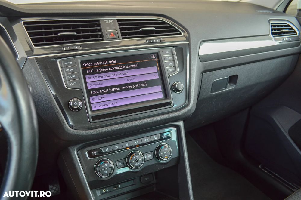 Volkswagen Tiguan 2.0 TDI 4Mot DSG Comfortline - 36