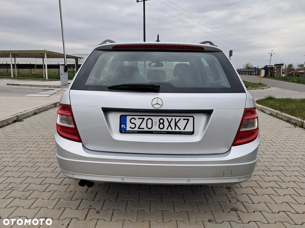 Mercedes-Benz Klasa C 200 CDI DPF Classic - 10