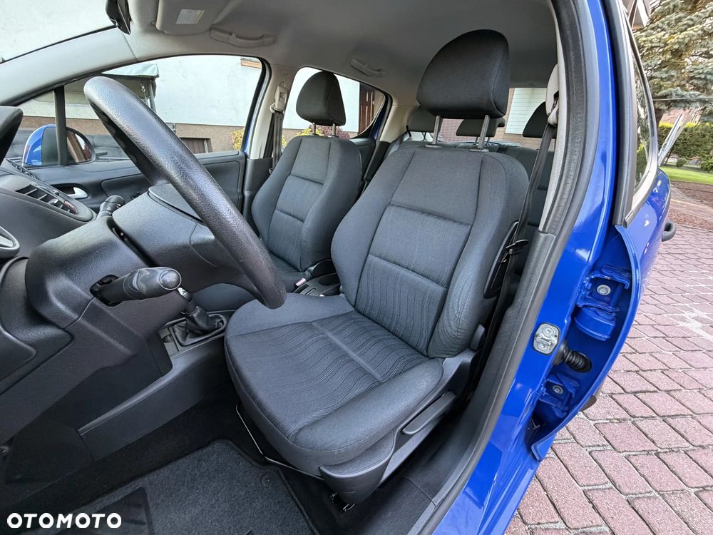 Peugeot 207 1.4 Trendy - 13