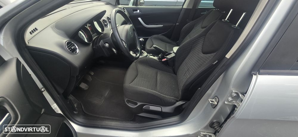 Peugeot 308 SW 1.6 HDi Premium - 5