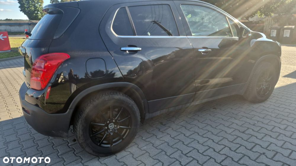 Chevrolet Trax 1.4T LS - 4