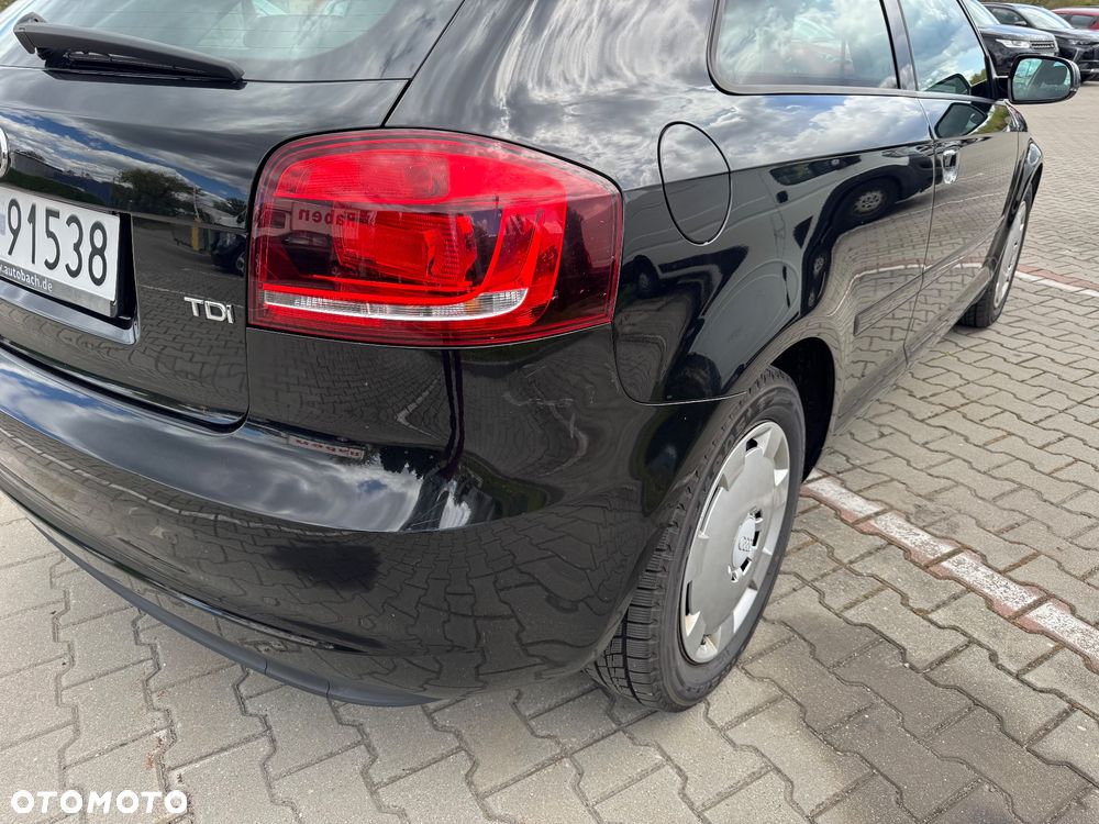Audi A3 3-drzwiowe 2.0 TDI Attraction - 14