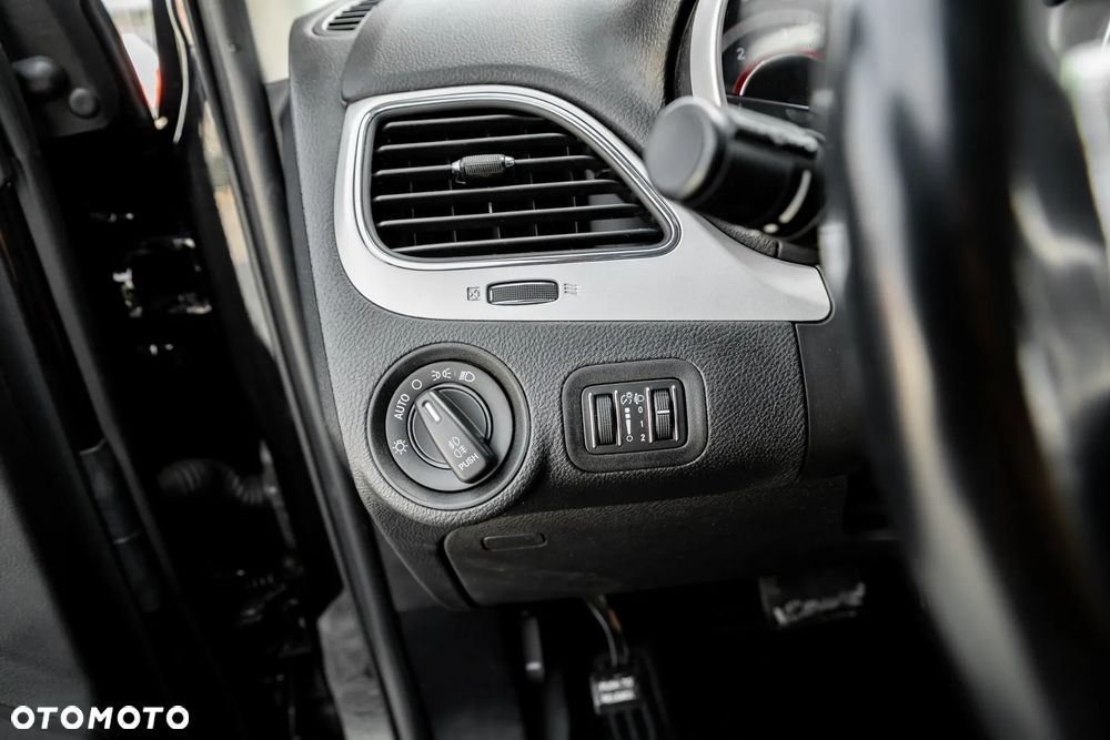Fiat Freemont 2.0 Multijet 16V DPF Automatik Allrad Lounge - 29