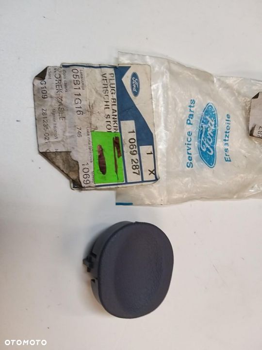 zaslepka włącznika  Sterowania szyb Ford 1069287 - 1