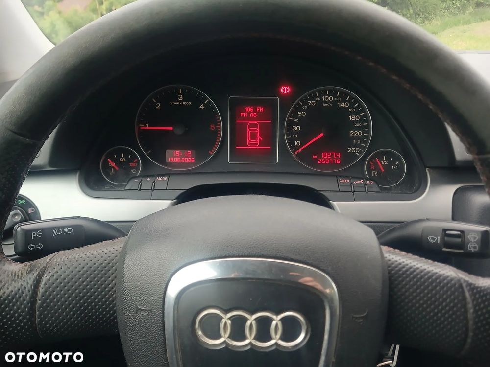 Audi A4 Avant 2.0 TDI DPF Quattro - 14