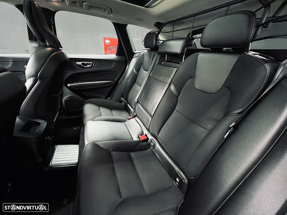 Volvo XC 60 2.0 T8 PHEV Inscription AWD - 13