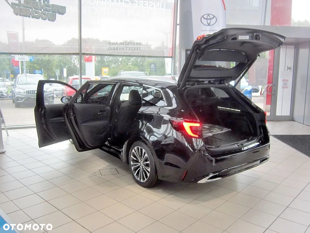 Toyota Corolla 2.0 Hybrid Style - 4