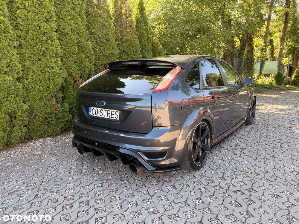 Ford Focus - 4