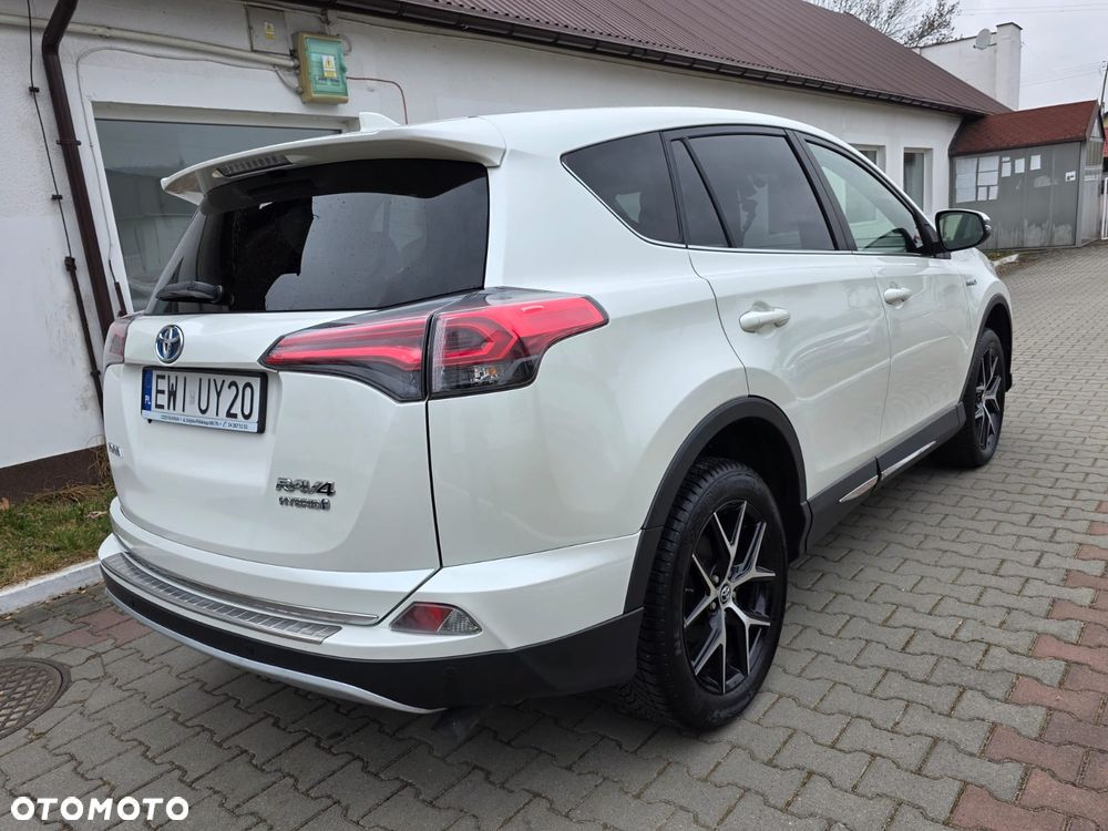 Toyota RAV4 Hybrid Premium 4x4 - 5