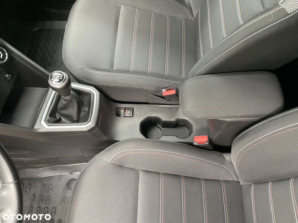 Dacia Jogger 1.0 TCe SL Extreme 7os - 28