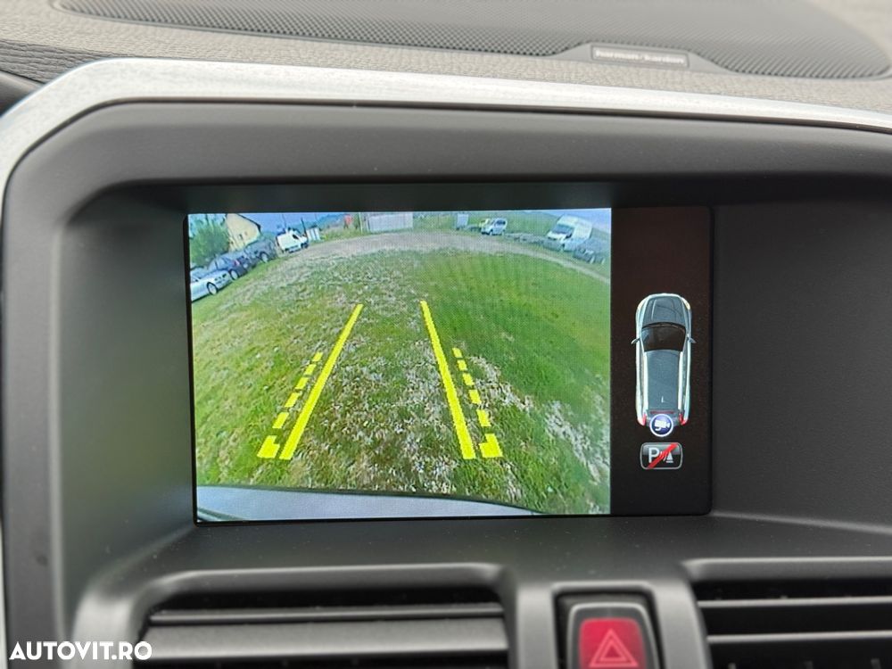 Volvo XC 60 D4 Momentum - 10