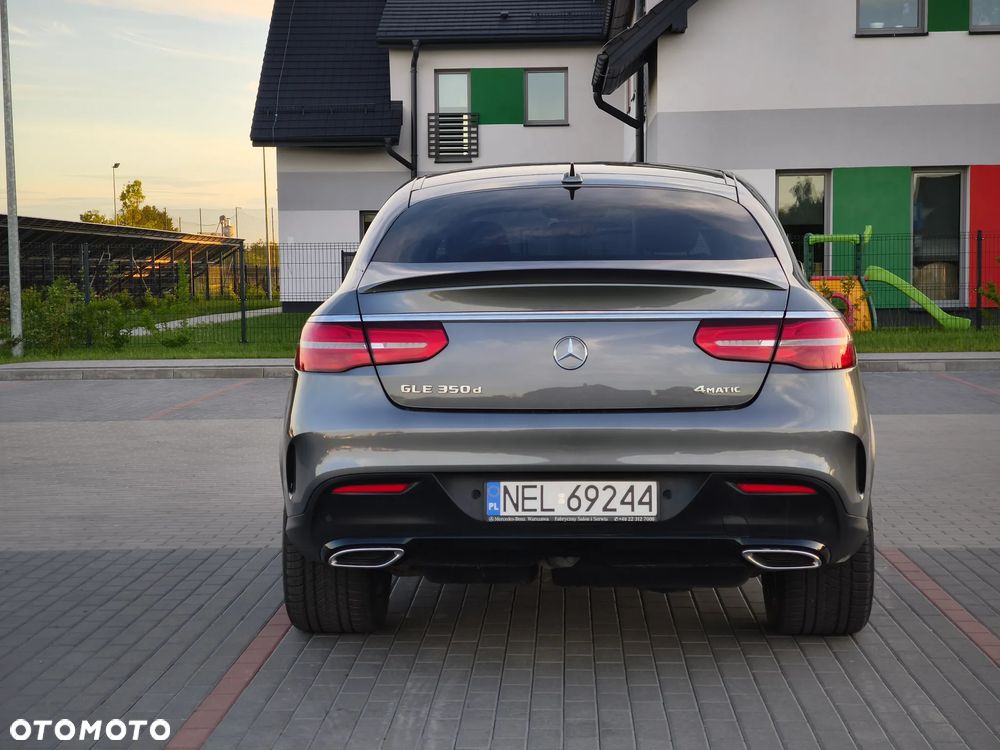 Mercedes-Benz GLE - 12