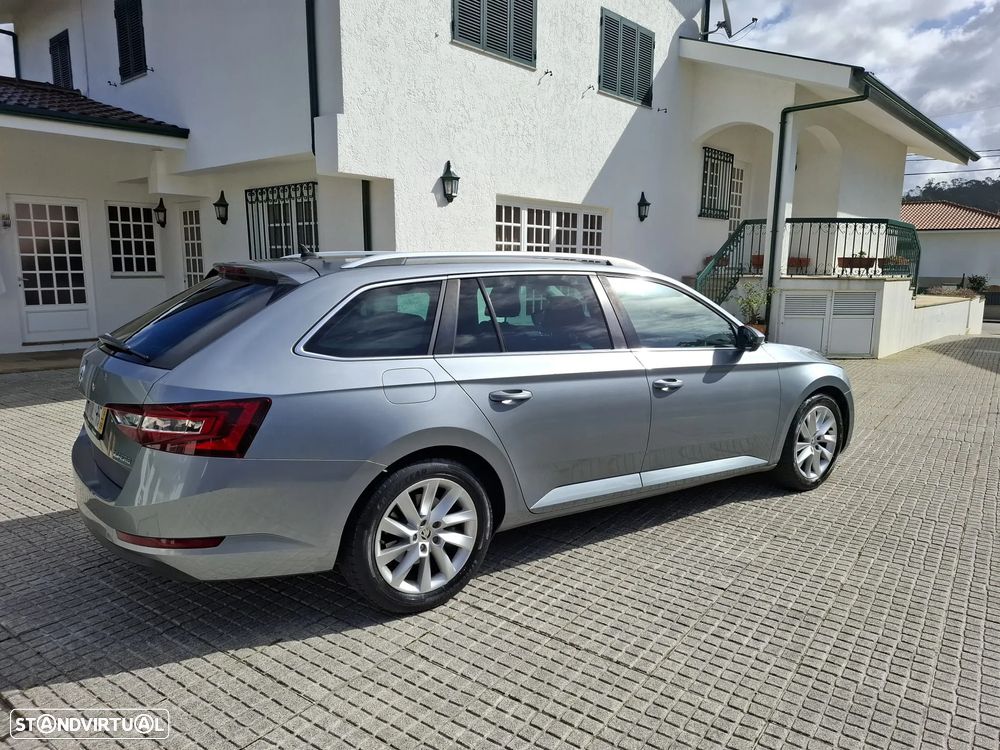 Skoda Superb Break 1.6 TDI Style - 5