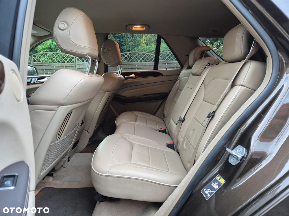 Mercedes-Benz ML - 7