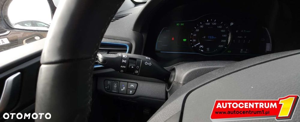Hyundai IONIQ - 31