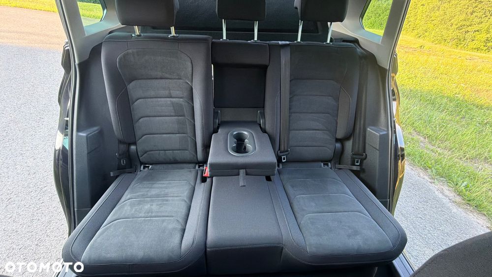 Volkswagen Tiguan 2.0 TDI SCR R-Line - 35