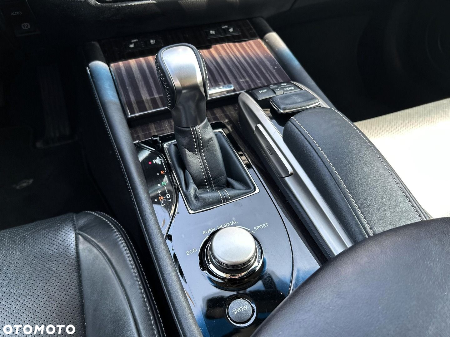 Lexus GS - 18