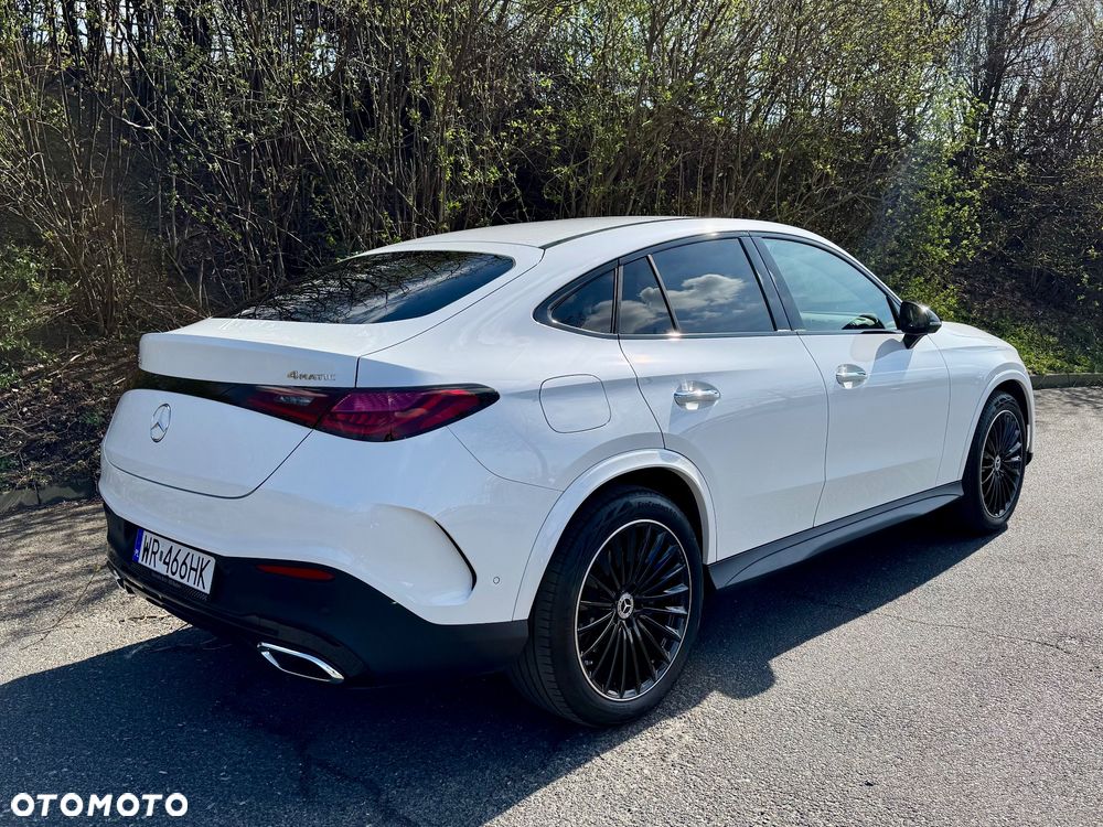 Mercedes-Benz GLC 300 d 4Matic 9G-TRONIC AMG Line Plus - 4