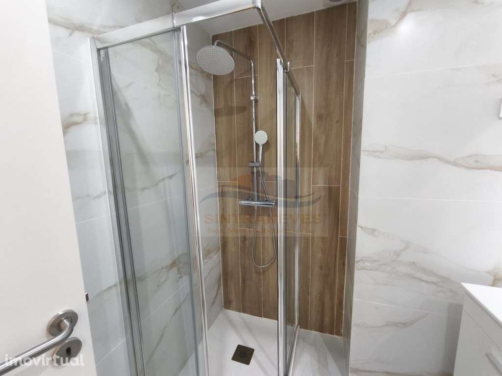 Fantástico T2 totalmente Remodelado, com arrecadação em Odivelas Ju... - Grande imagem: 4/15