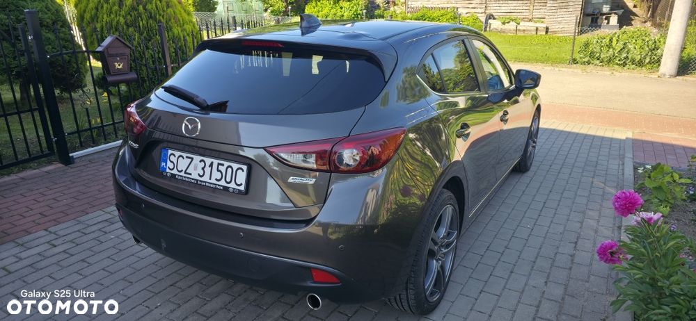 Mazda 3 - 8