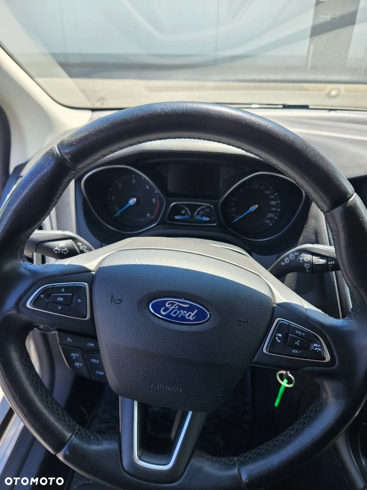 Ford Focus 1.5 TDCi Titanium ECOnetic ASS - 7