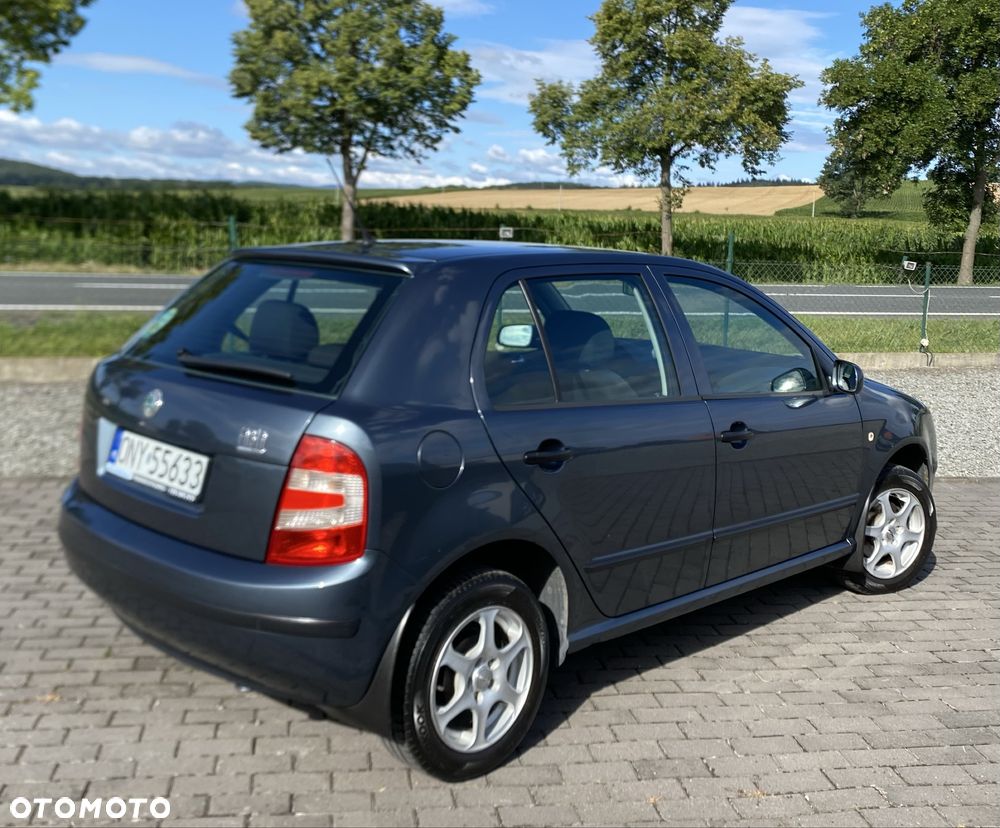 Skoda Fabia - 4
