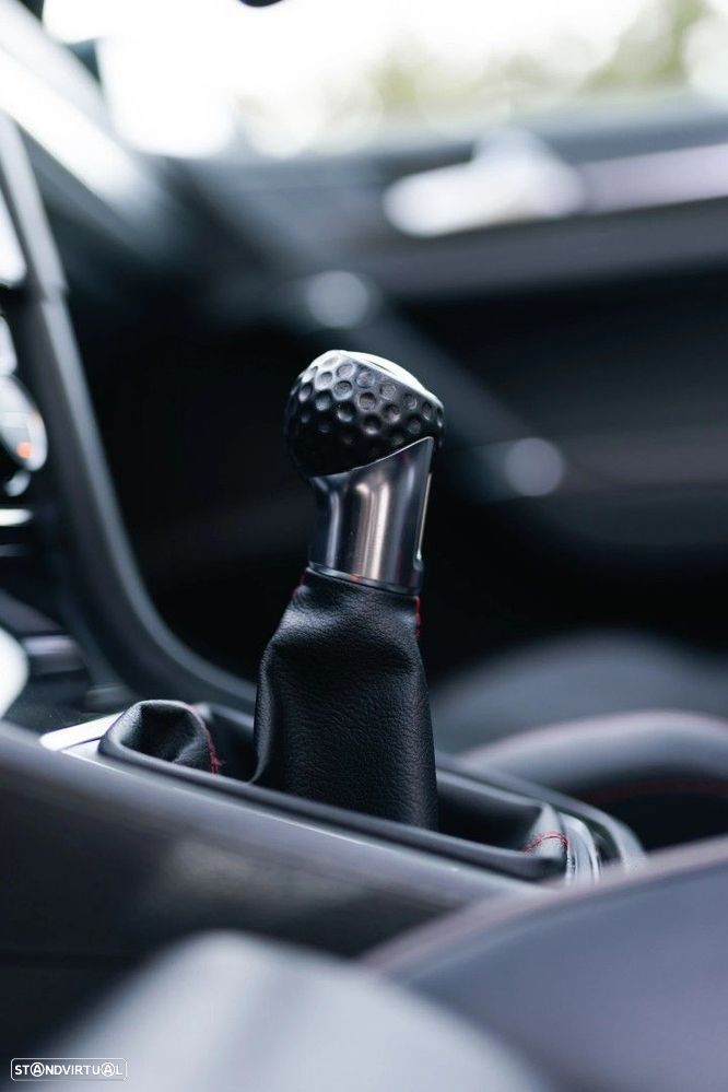 VW Golf 2.0 TSi GTi - 56