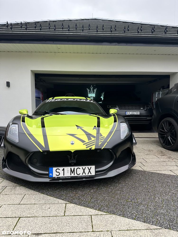 Maserati MC20 DCT - 10