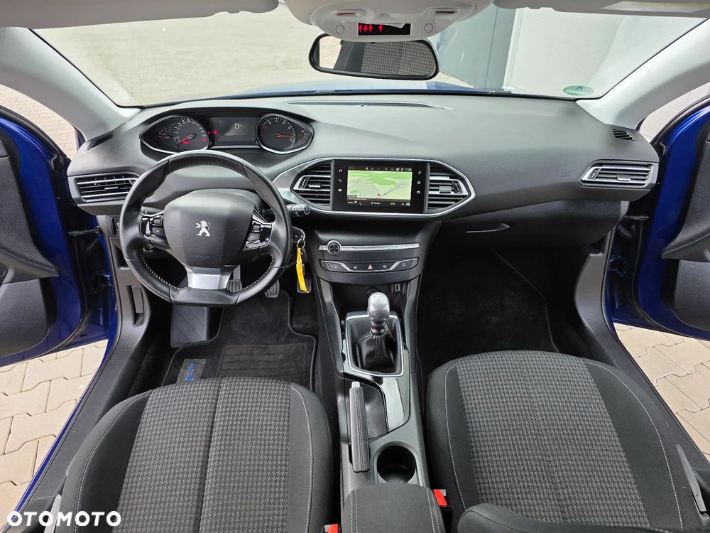 Peugeot 308 PureTech 130 GPF Stop & Start Allure - 16
